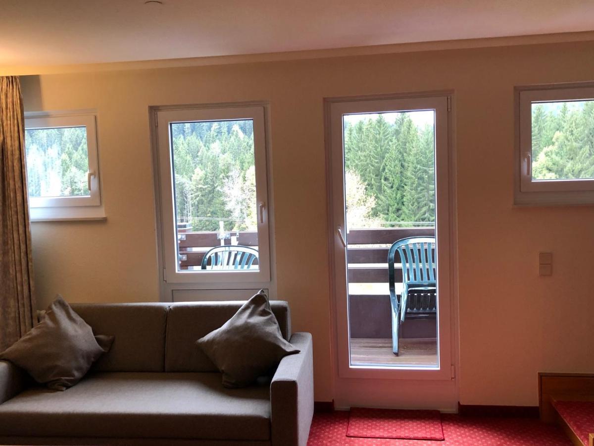 Ferienwohnung Hochschwarzwald ヒンターツァルテン エクステリア 写真